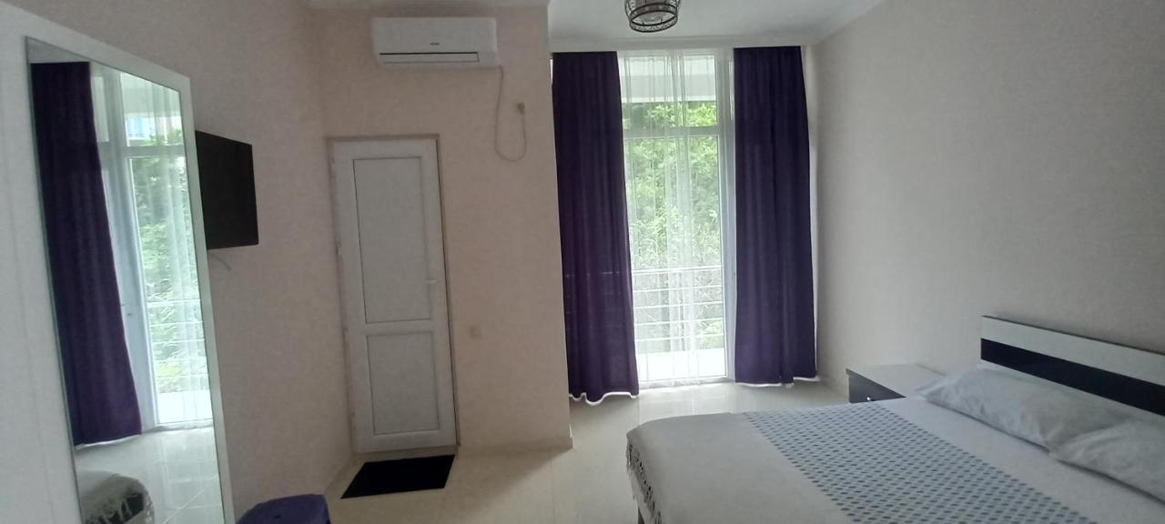 Guest House Marineza Gonio Buitenkant foto