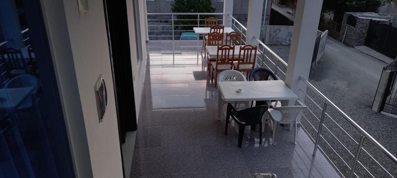 Guest House Marineza Gonio Buitenkant foto