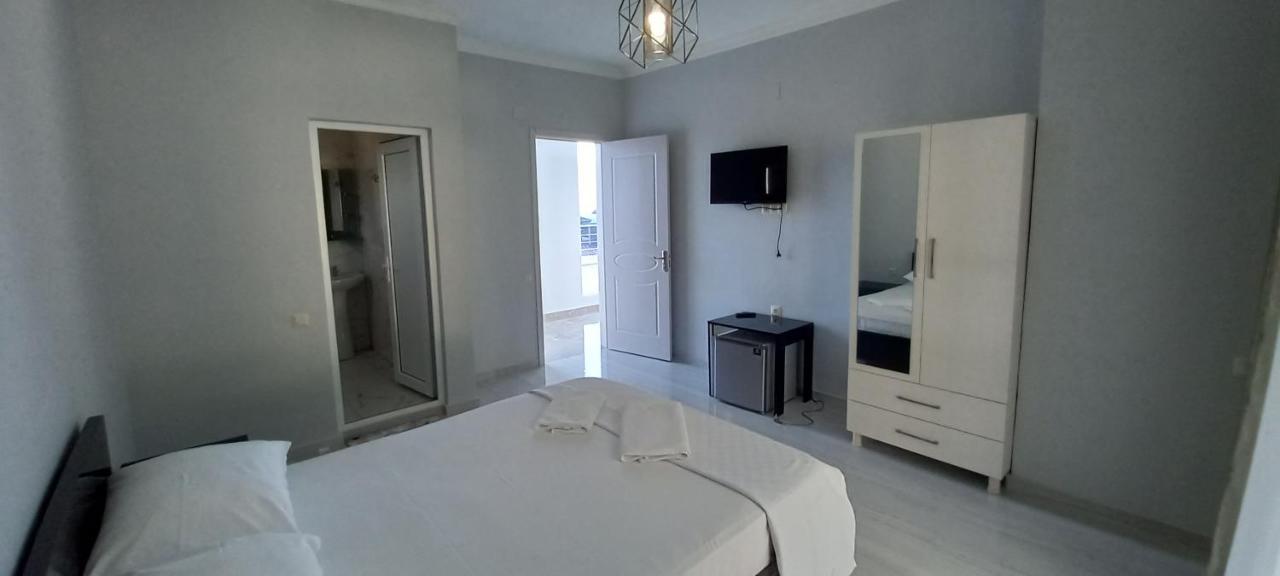 Guest House Marineza Gonio Buitenkant foto