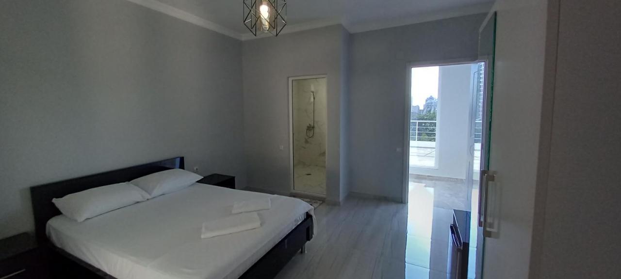 Guest House Marineza Gonio Buitenkant foto